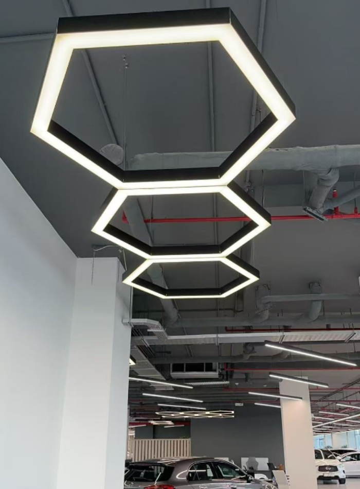 إضاءة LED خطية للمساحات التجارية - صالة الألعاب الرياضية، المكتب، صالة العرض، إضاءة السوبر ماركت