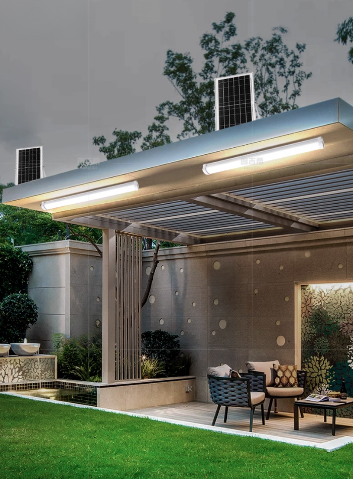 ضوء حامل شمسي من الألومنيوم المتين مع بطارية LiFePO4 بسعة 16Ah، حل إضاءة موثوق لسوق الكويت.