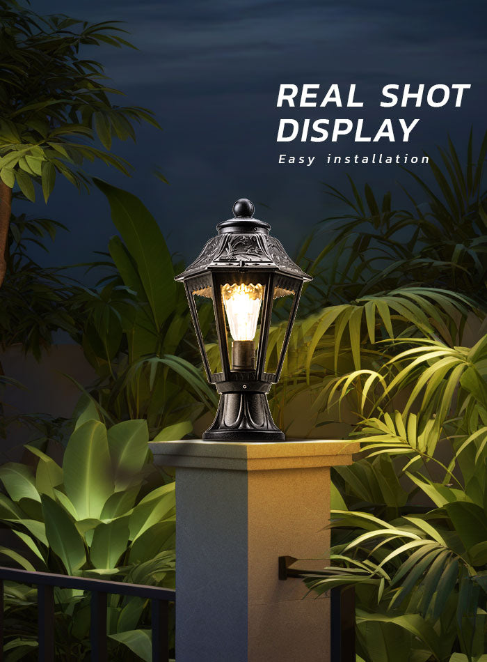 European-style courtyard pillar light, ideal for villa entrances and pathways in Kuwait